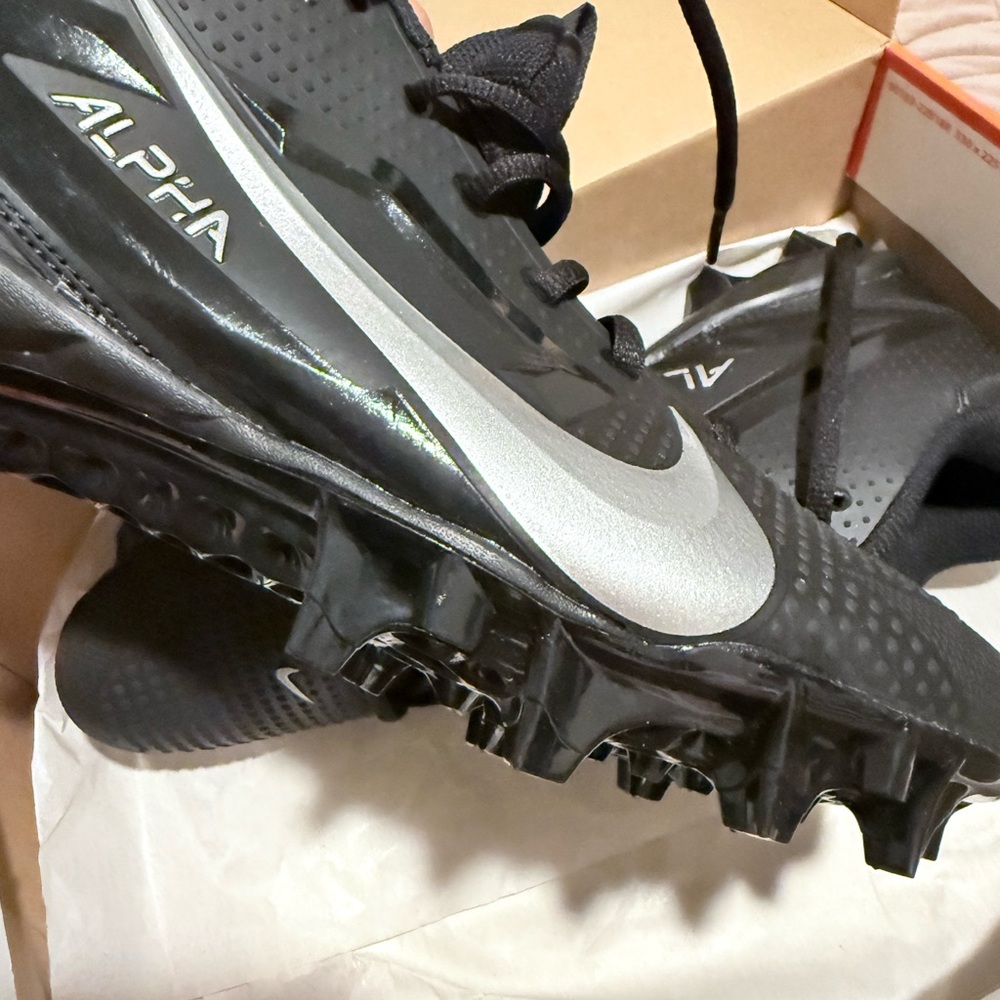 Nike Alpha Black and Silver Athletic Shoes - Picture 6 of 8